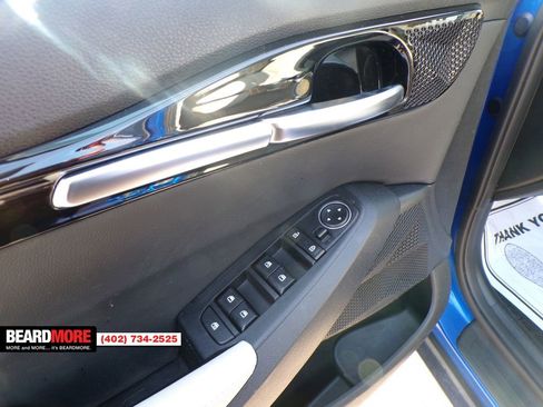 Used 2022 Kia Seltos EX image 16