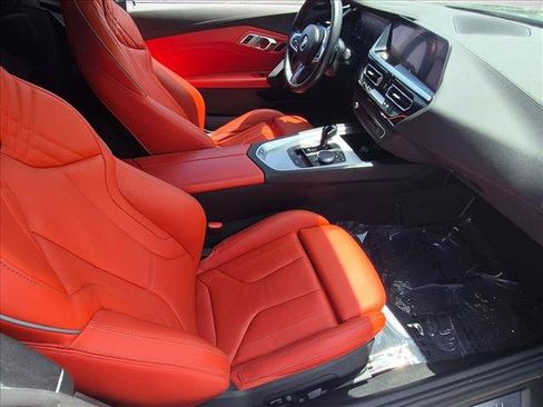 Used 2023 BMW Z4 M40i w/ Premium Package RWD image 17