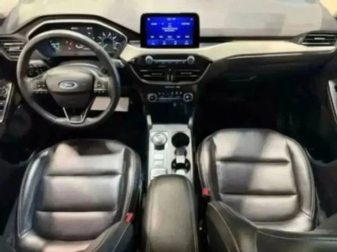 Used 2020 Ford Escape SEL image 45