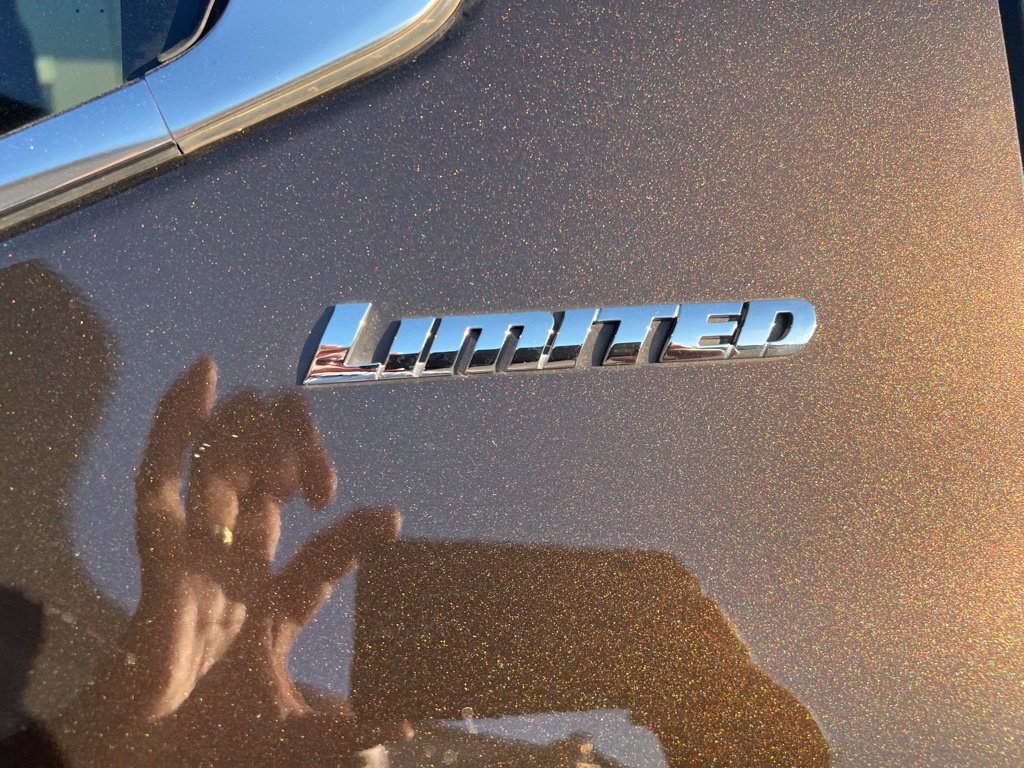 Used 2024 Toyota Tundra Limited w/ Power Package AWD/4WD image 11