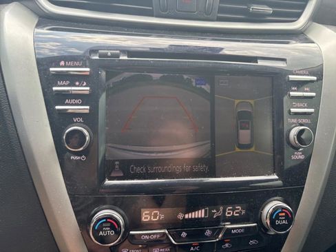Used 2019 Nissan Murano Platinum FWD image 14