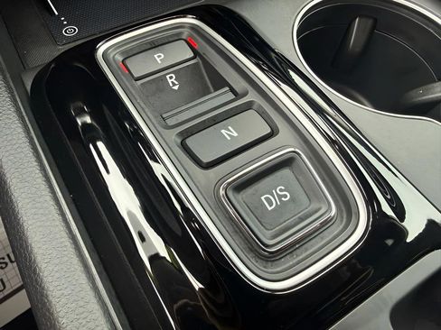 Certified 2025 Honda Pilot EX-L image 23