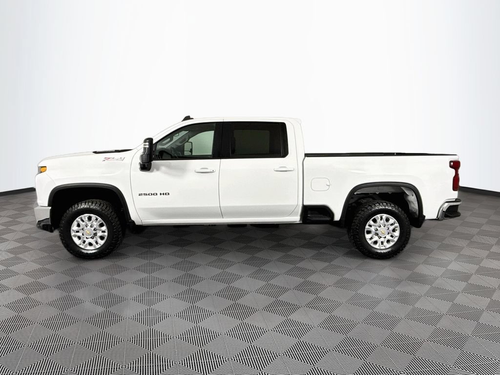 Used 2023 Chevrolet Silverado 2500 LT AWD/4WD image 4