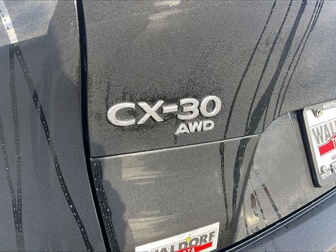 Used 2023 MAZDA CX-30 AWD 2.5 S w/ Premium Package image 10