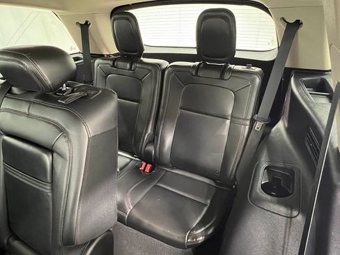 Used 2022 Lincoln Aviator Reserve w/ Equipment Group 201A AWD/4WD image 34
