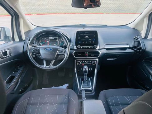 Used 2019 Ford EcoSport SE w/ SE Convenience Package image 12