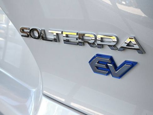 Certified 2025 Subaru Solterra AWD/4WD image 13