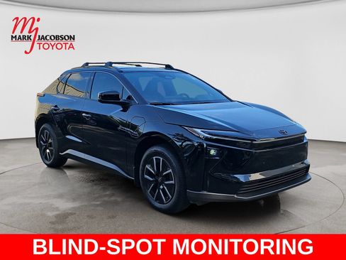 Used 2026 Toyota bZ FWD image 4