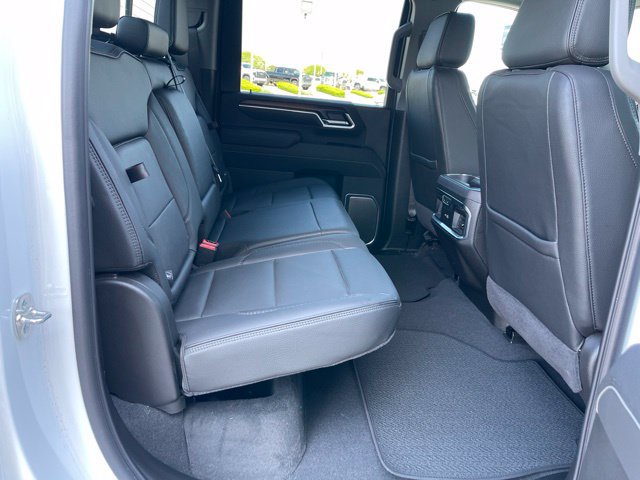 Certified 2025 GMC Sierra 3500 Denali w/ Denali Reserve Package AWD/4WD image 19