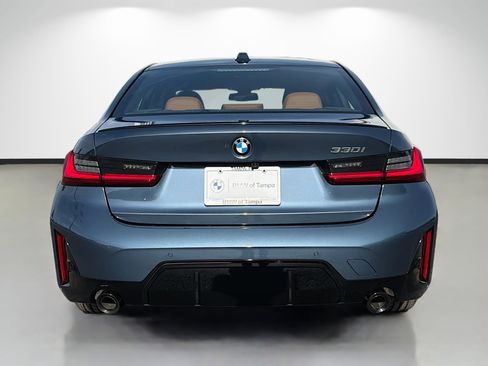 New 2026 BMW 330i Sedan w/ M Sport Package RWD image 4