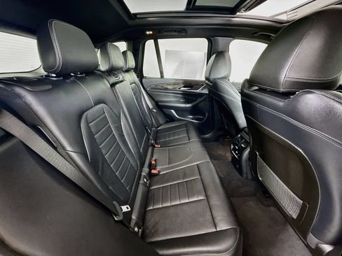 Used 2019 BMW X3 xDrive30i w/ Executive Package AWD/4WD image 32