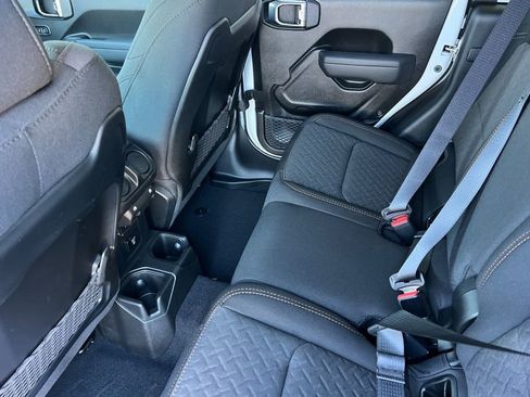 New 2026 Jeep Gladiator Mojave w/ Safety Group image 12