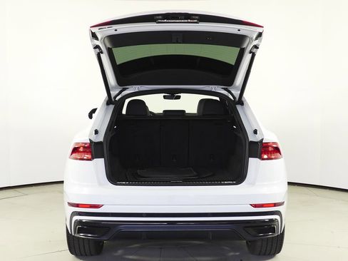 Used 2023 Audi Q8 Premium Plus w/ Premium Plus Package image 10