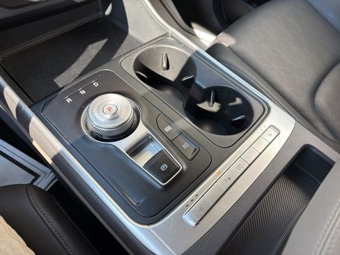 Certified 2026 Kia Carnival LXS FWD image 26