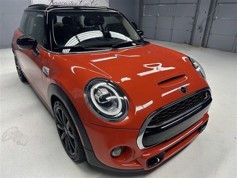 Used 2020 MINI Cooper S w/ Storage Package image 9
