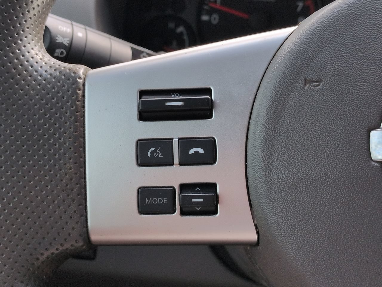 Used 2013 Nissan Frontier SV RWD image 22