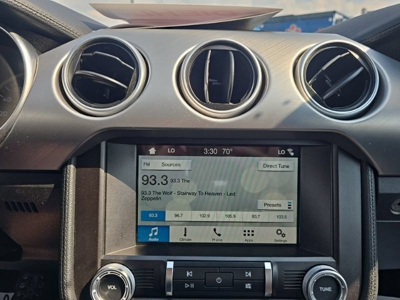 Used 2019 Ford Mustang GT Premium RWD image 17