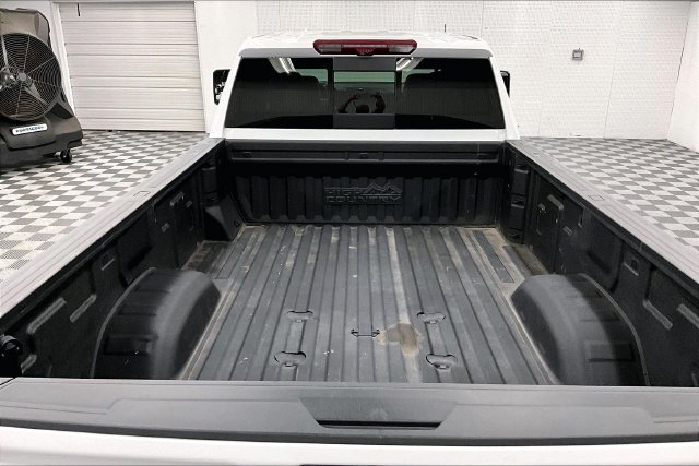 Used 2024 Chevrolet Silverado 3500 High Country w/ High Country Premium Package AWD/4WD image 35