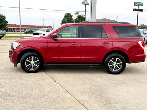 Used 2019 Ford Expedition XLT AWD/4WD image 6