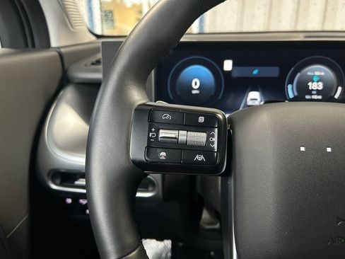 Certified 2026 Hyundai Ioniq 9 SEL AWD/4WD image 17