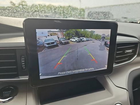Used 2023 Ford Explorer XLT w/ Equipment Group 202A RWD image 28