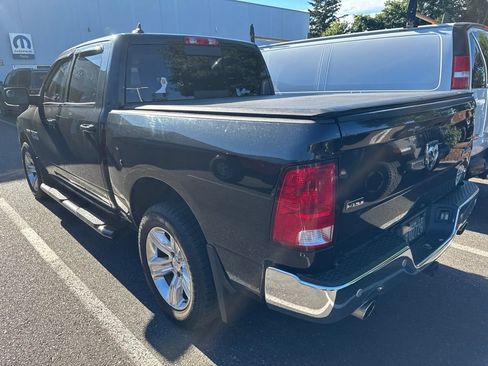 Used 2018 RAM 1500 Classic SLT w/ Luxury Group AWD/4WD image 4