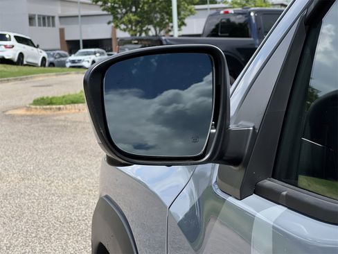 New 2025 Nissan Frontier PRO-4X w/ Pro Convenience Package image 37