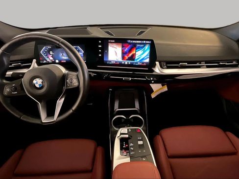 Used 2026 BMW X2 xDrive28i AWD/4WD image 14