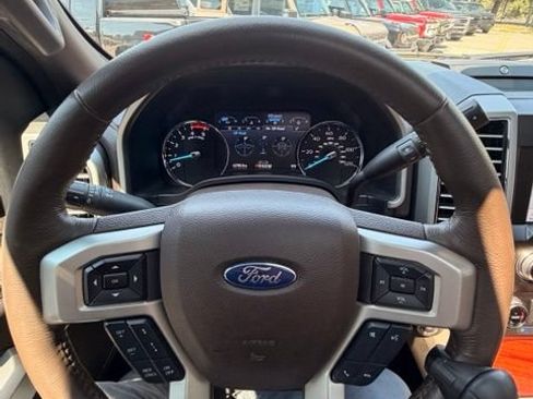Used 2020 Ford F350 King Ranch w/ King Ranch Ultimate Package AWD/4WD image 8