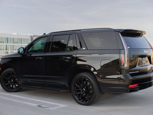 Used 2021 Cadillac Escalade Sport Platinum w/ Heavy-Duty Trailer Package image 50