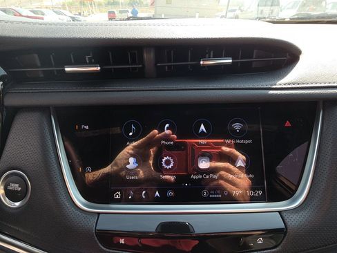 Used 2025 Cadillac XT5 Premium Luxury image 21