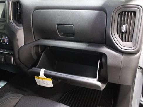 New 2026 Chevrolet Silverado 1500 Custom Trail Boss w/ Dark Appearance Package AWD/4WD image 26