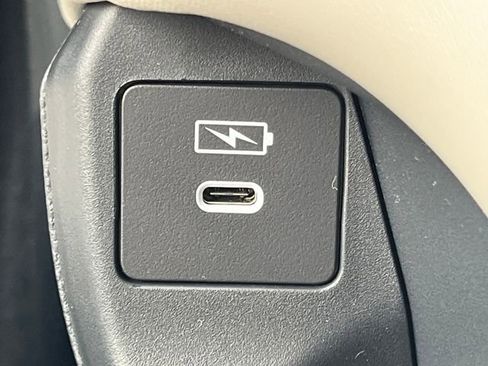 New 2026 Honda HR-V LX image 31