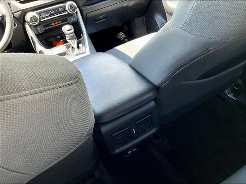 Used 2023 Toyota RAV4 XLE AWD/4WD image 11