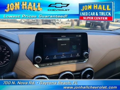 Used 2024 Nissan Sentra SV w/ SV Premium Package image 26