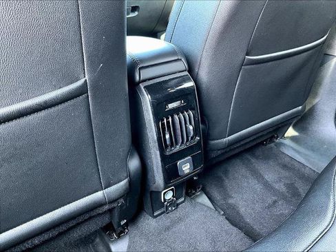 Used 2024 Jeep Compass Latitude AWD/4WD image 10