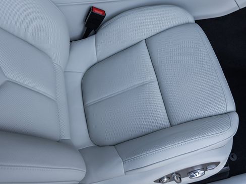 New 2026 Porsche Macan S image 41