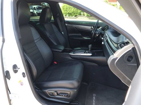 Used 2019 Lexus GS 350 F Sport RWD image 47