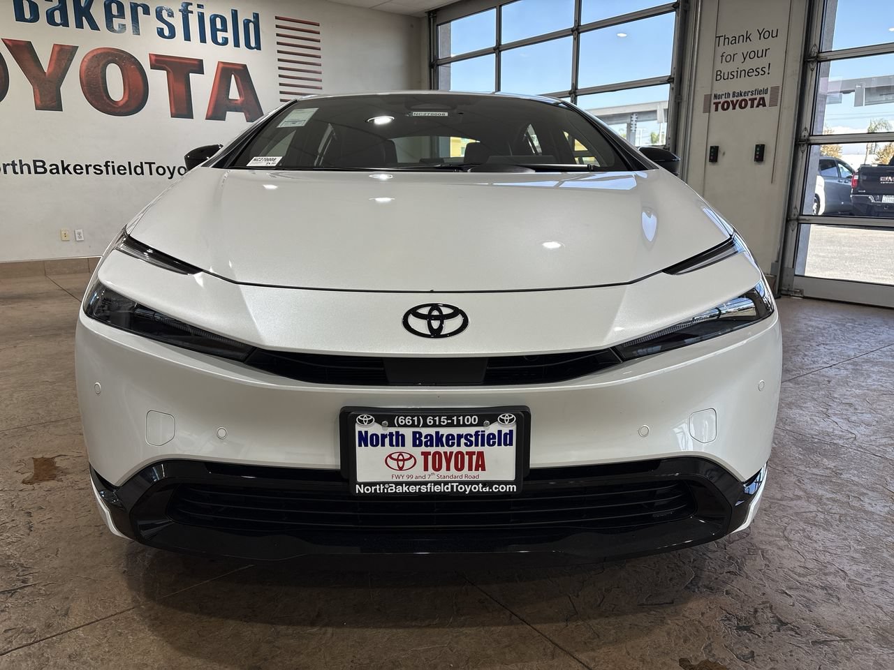 New 2027 Toyota Prius Plug-In Hybrid FWD image 5