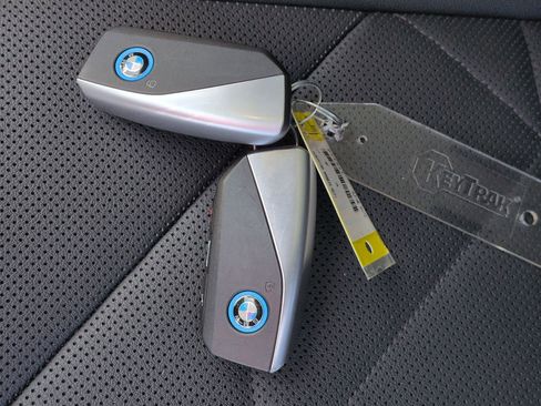 Certified 2024 BMW iX xDrive50 w/ Sport Package image 33