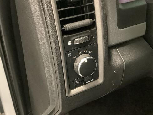 Used 2018 RAM 1500 Tradesman w/ Popular Equipment Group AWD/4WD image 14