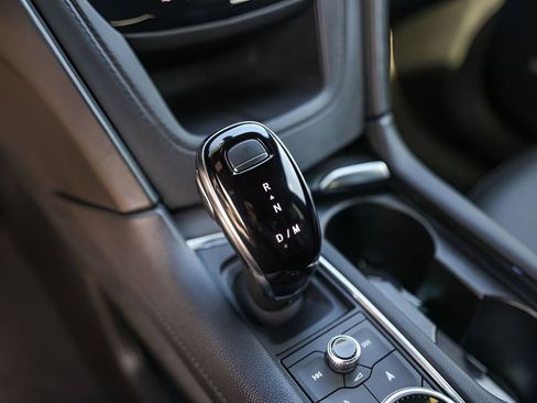 Certified 2025 Cadillac XT6 Premium Luxury image 20