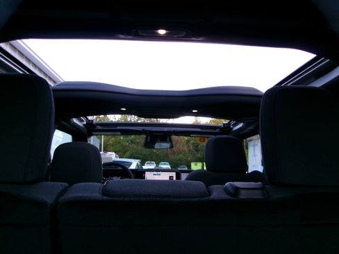 New 2026 Jeep Wrangler Unlimited Sport image 17