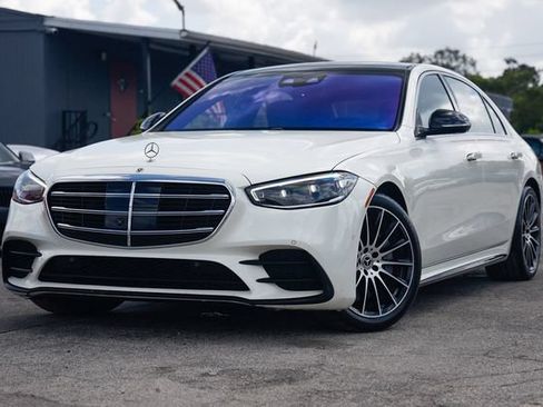 Used 2021 Mercedes-Benz S 580 4MATIC Sedan image 1