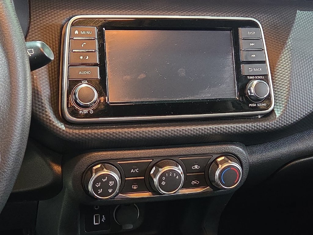 Used 2023 Nissan Kicks S w/ Interior Electronics Package FWD image 23