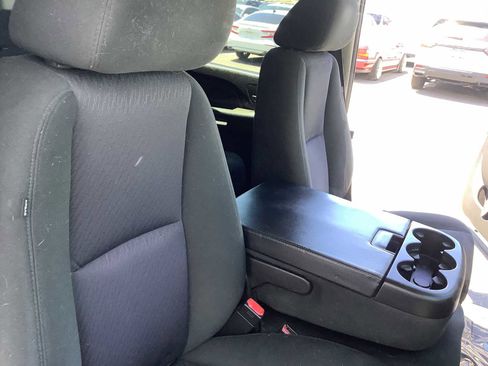 Used 2010 Chevrolet Tahoe LS AWD/4WD image 14