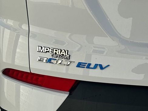 Used 2023 Chevrolet Bolt EUV Premier w/ Sun & Sound Package image 13