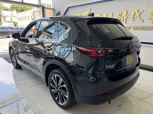 Used 2022 MAZDA CX-5 AWD 2.5 S w/ Premium Plus Pkg image 5