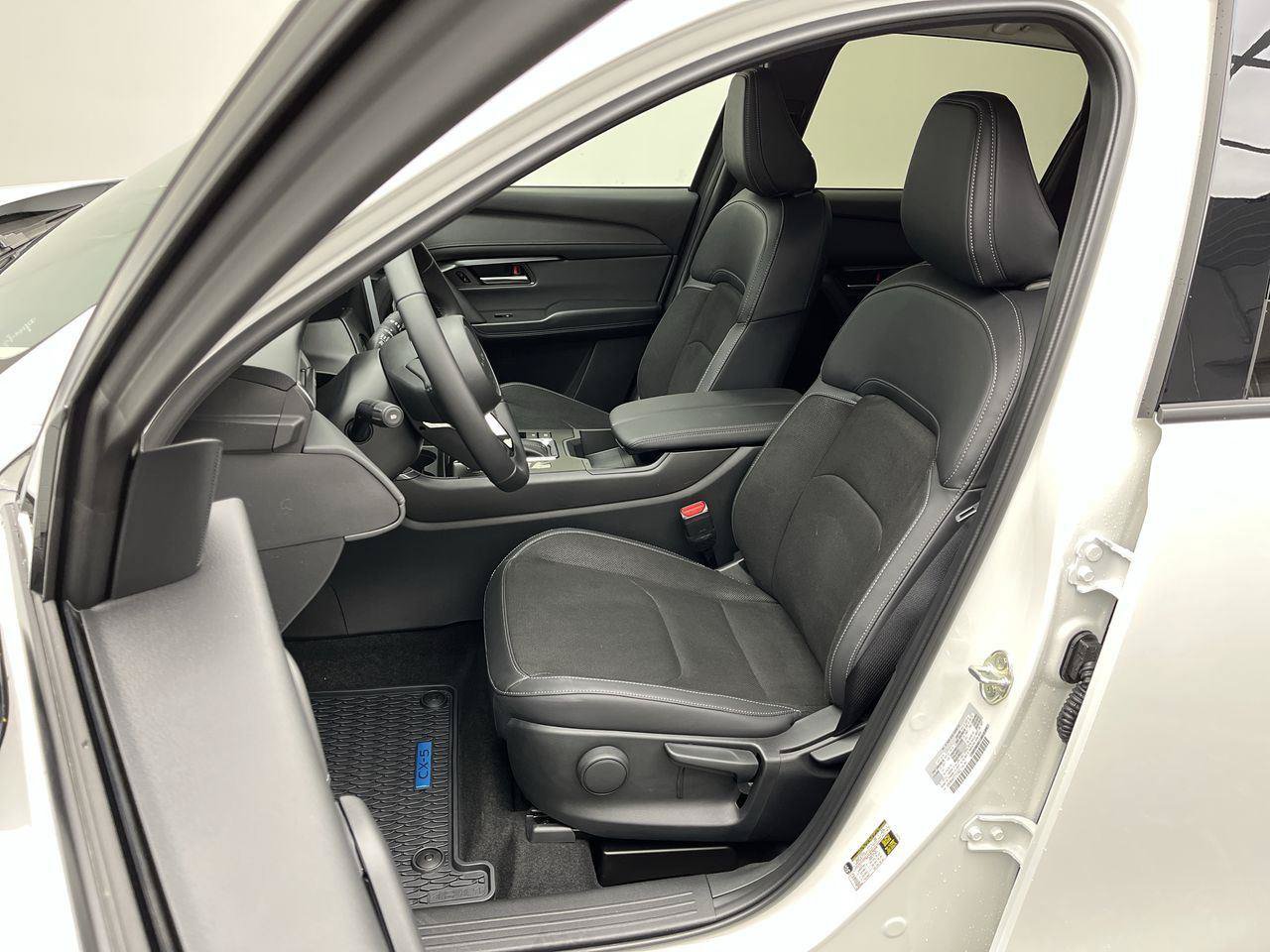 New 2026 MAZDA CX-5 Select AWD/4WD image 9