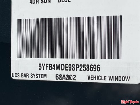Certified 2025 Toyota Corolla LE FWD image 34
